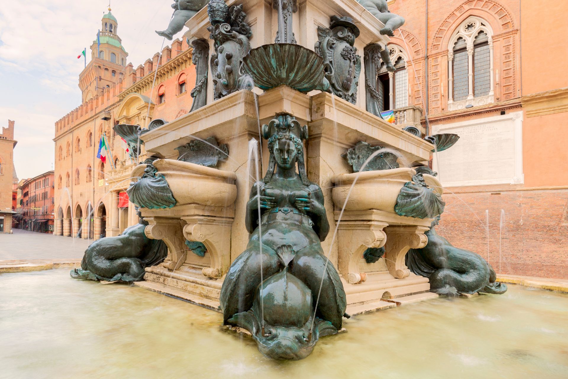 Visita guidata segreti curiosità Bologna