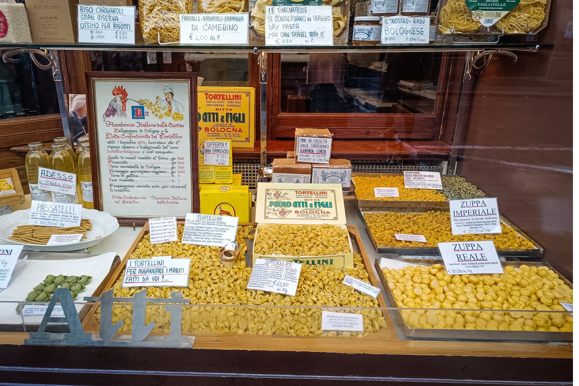 Visita guidata Caffè Storici Botteghe Bologna