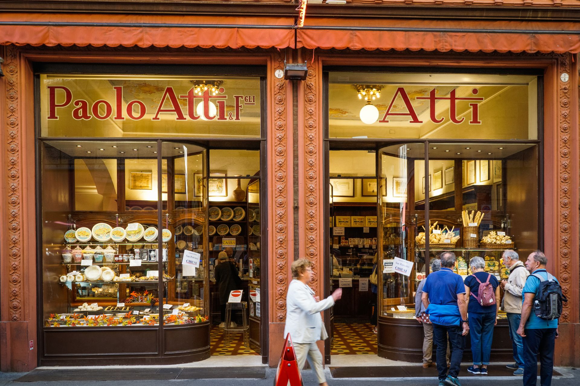 Visita guidata Caffè Storici Botteghe Bologna
