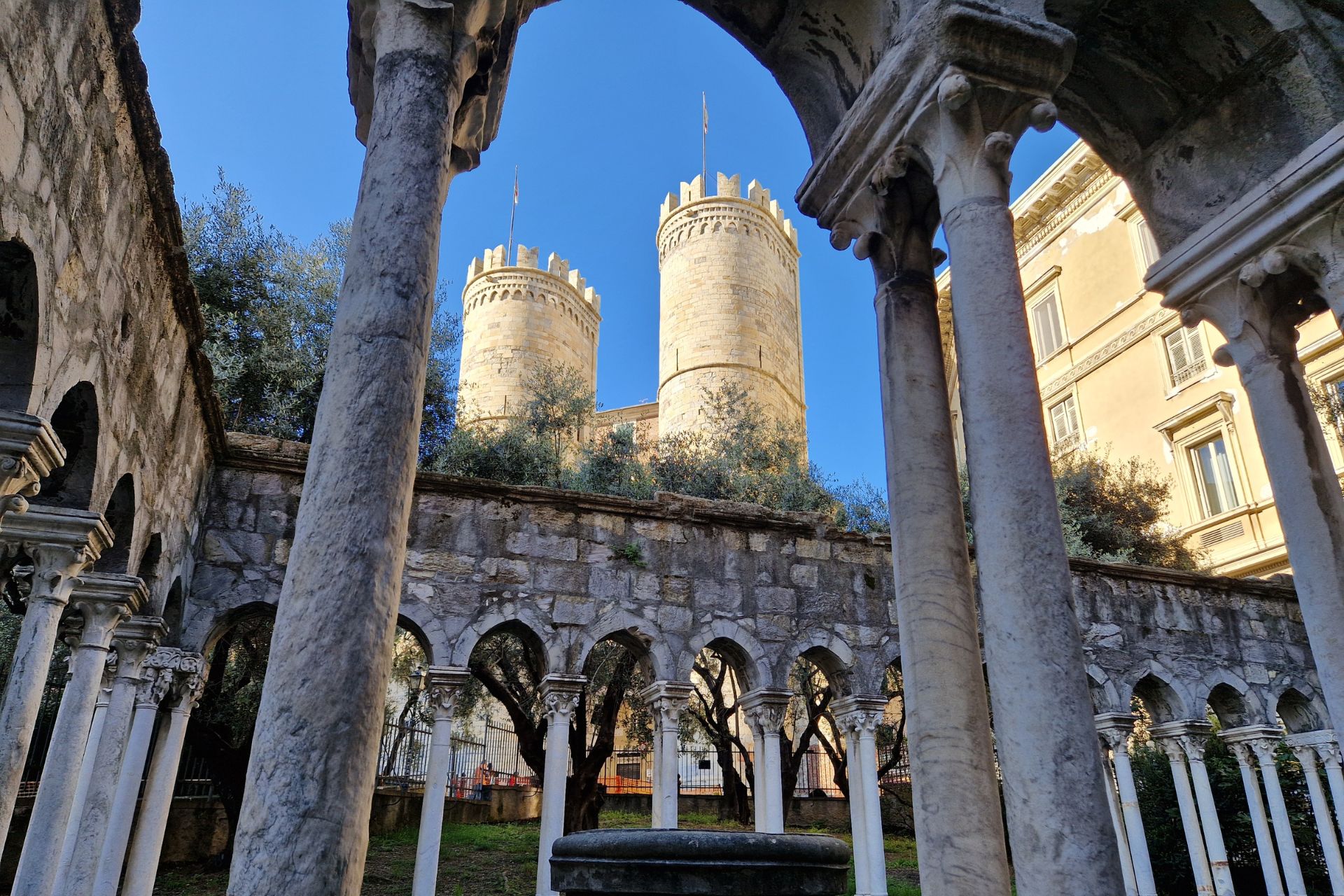 Segreti e Curiosità di Genova