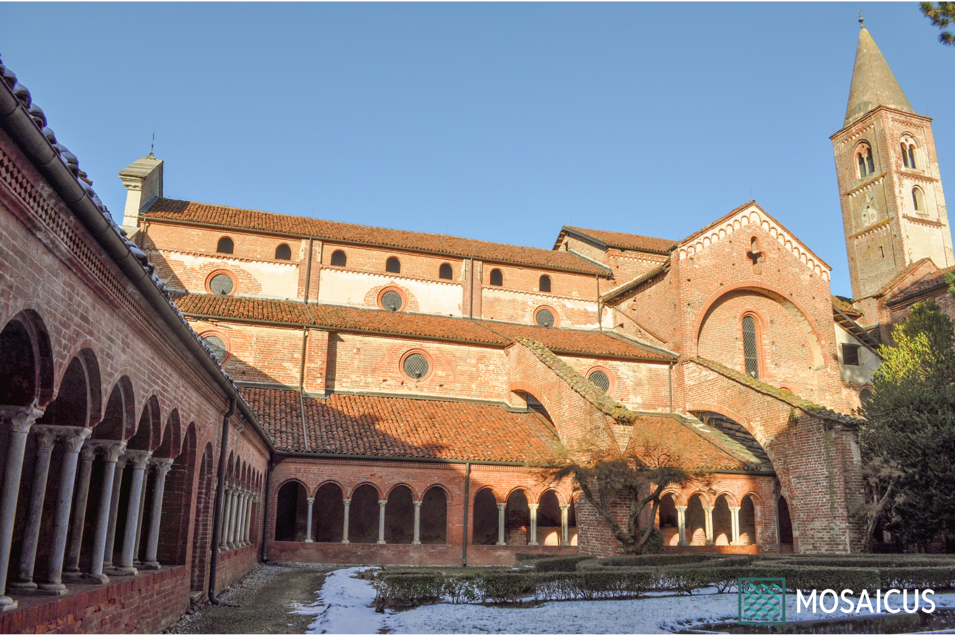 Abbazia di Staffarda: il gioiello cistercense tra spiritualità e mistero