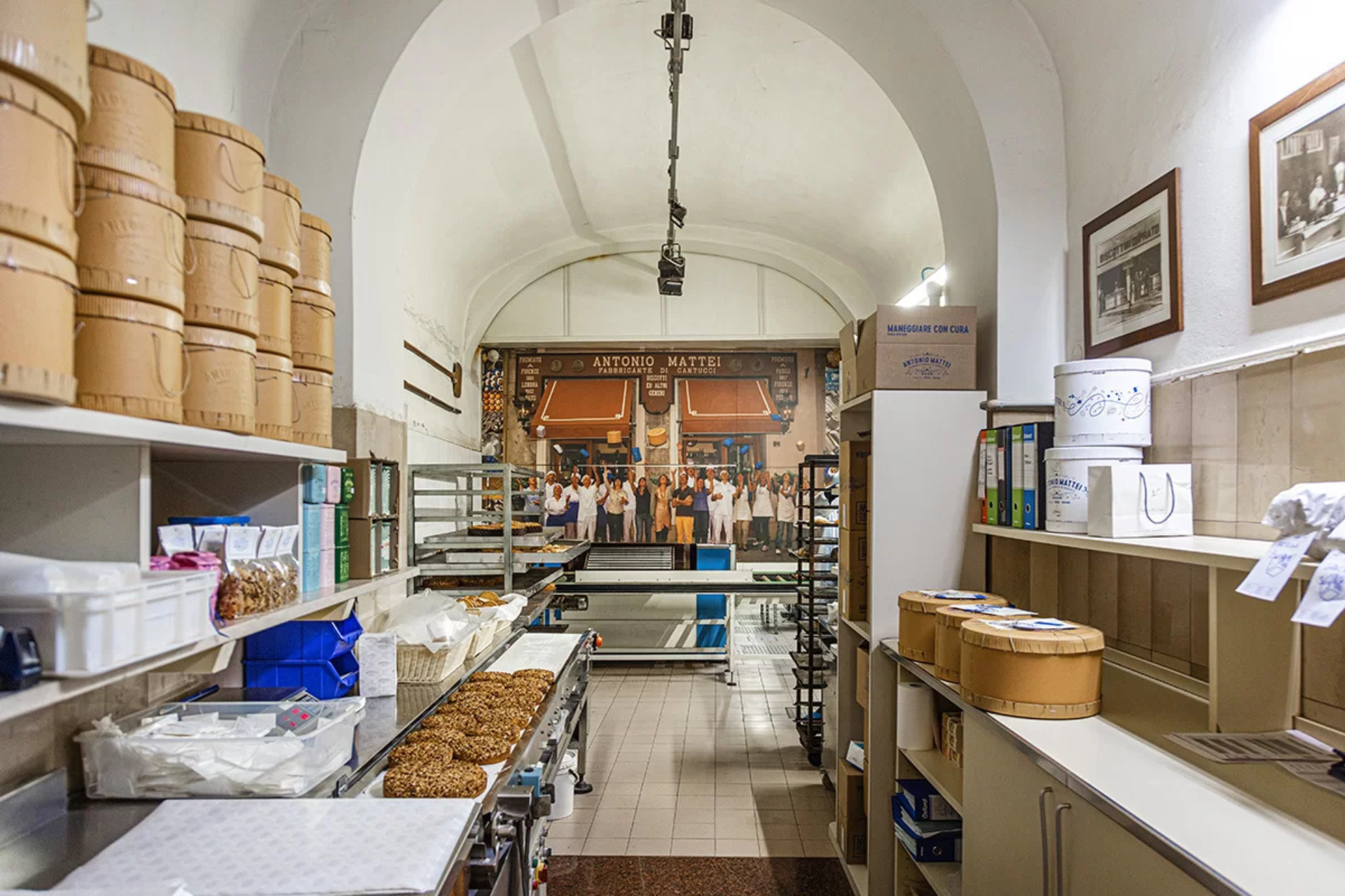 Botteghe storiche e antico biscottificio di prato