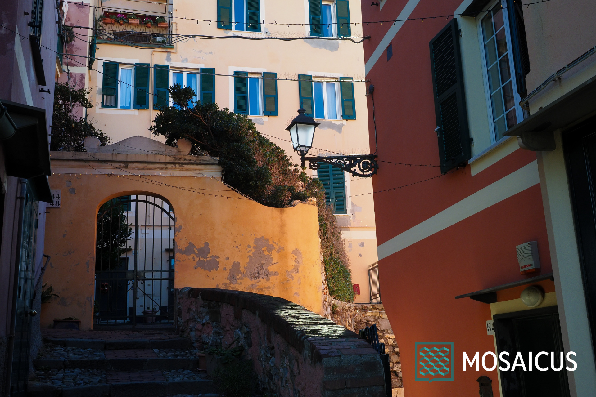 Tour delle crêuze di Genova​