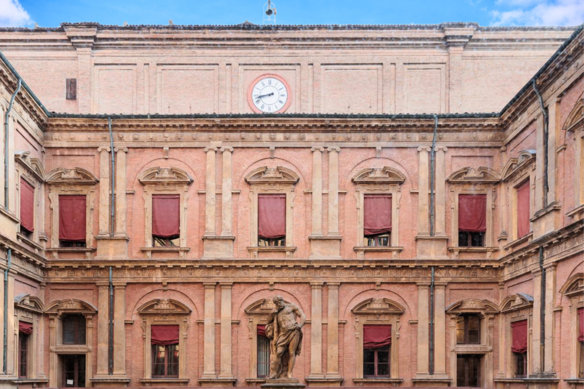 Museo Palazzo Poggi Bologna