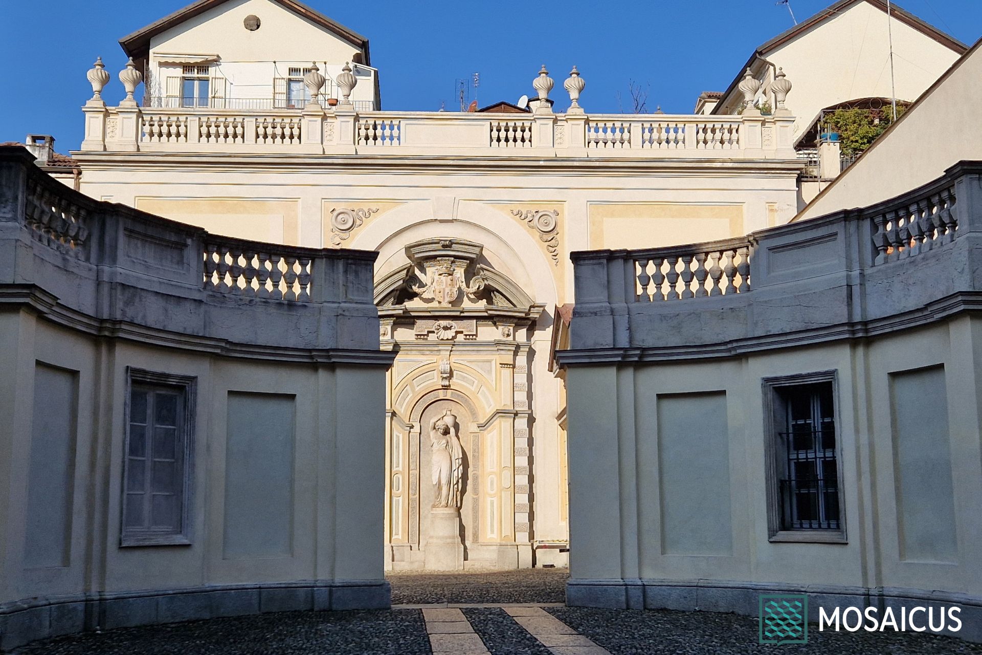 Visita guidata Cortili Torino