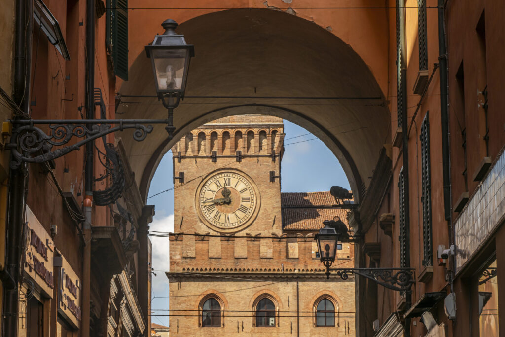 Torre dell'orologio a Bologna