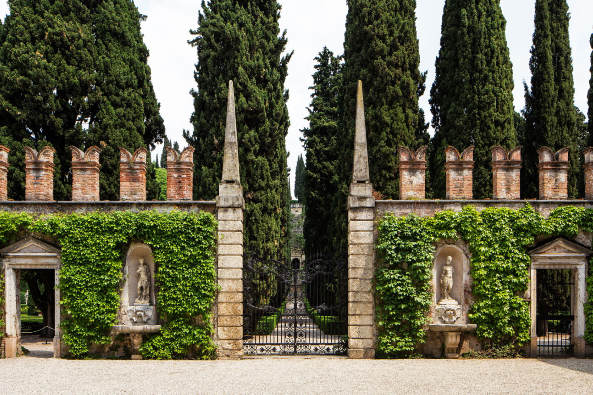Casa 900 e Giardino Giusti a Verona