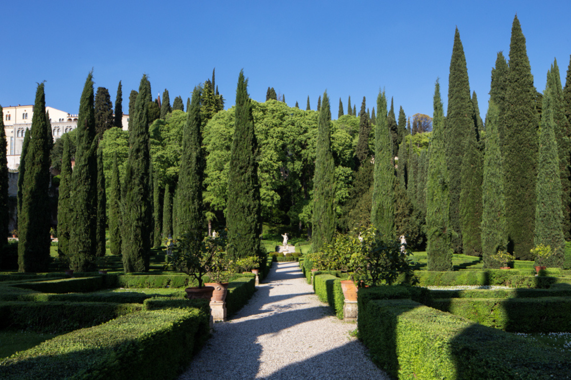 Casa 900 e Giardino Giusti a Verona (6)